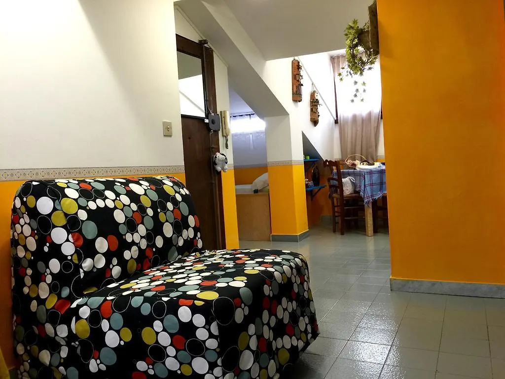 Holiday House La Nebbia Holiday home Rome Italy